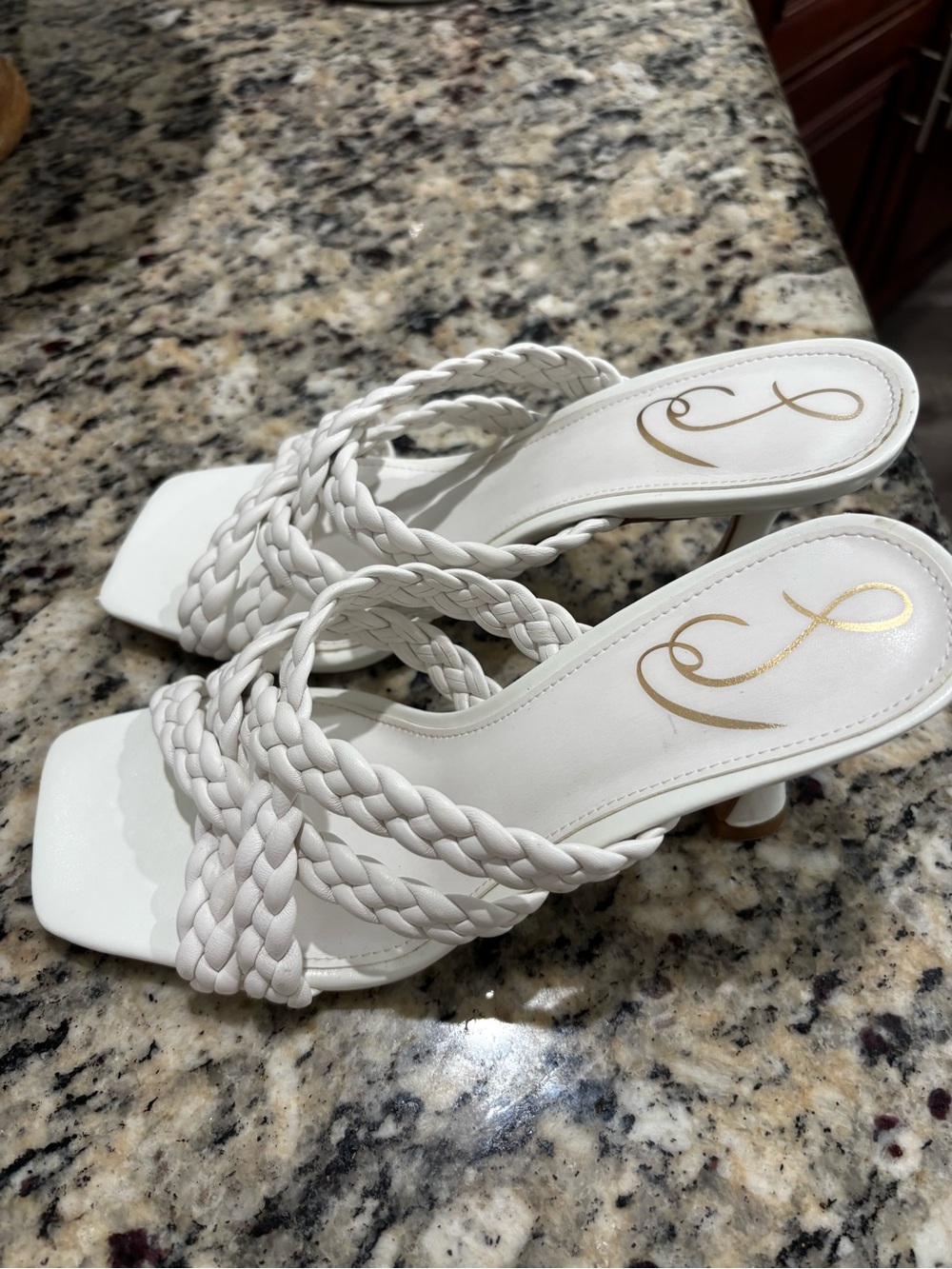 Marjorie Sam Edelman - Picture 2 of 3